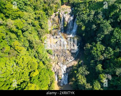 Eine Luftaufnahme des Nauyaca Wasserfalls in Perez Zeledon, Costa Rica Stockfoto