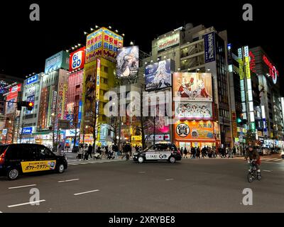 Helle Lichter von Electric City, Tokio, Japan. Stockfoto