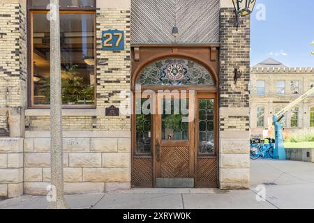 Die historische Pabst Brewery befindet sich seit 1844 in Milwaukee. Diese Flagship-Brauerei wurde 1996 geschlossen, bietet aber auch heute noch historische Touren und Veranstaltungen an. Stockfoto