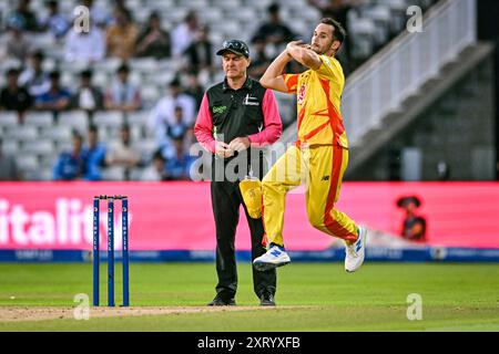 Edgbaston, Birmingham, Großbritannien. August 2024. The Hundred Mens Cricket, Birmingham Phoenix gegen Trent Rockets; Lewis Gregory von Trent Rockets Bowls Credit: Action Plus Sports/Alamy Live News Stockfoto