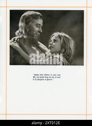 H.B. WARNER als Jesus Christus und MURIEL McCORMAC als das blinde Mädchen in DEN KÖNIG DER KÖNIGE 1927 Regisseur CECIL B. DeMille Schriftstellerin Jeanie Macpherson Art Direction Mitchell Leisen Kostüm Gilbert Adrian Earl Luick und Gwen Wakeling DeMille Pictures Corporation / Producer's Distributing Corporation (PRC) Stockfoto