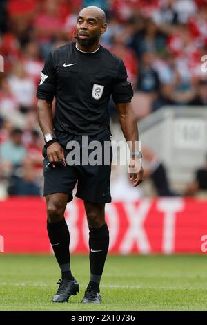 Middlesbrough, Großbritannien. Februar 2020. Match-Schiedsrichter Sam Allison während des Sky Bet Championship-Spiels zwischen Middlesbrough und Swansea City im Riverside Stadium, Middlesbrough am Samstag, den 10. August 2024. (Foto: MI News) Credit: MI News & Sport /Alamy Live News Stockfoto