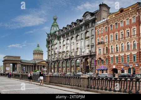 Sänger Haus und der Kasaner Kathedrale. St. Petersburg. Russland Stockfoto