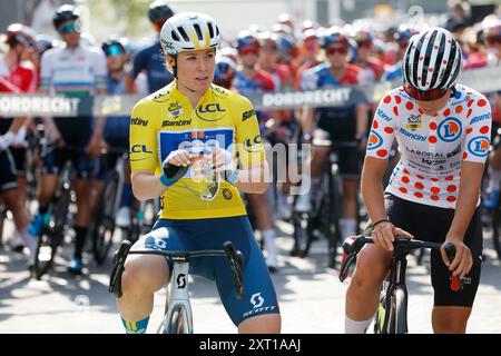 DORDRECHT - Charlotte Kool vor dem Start der zweiten Etappe der Tour de France Femmes, der Tour de France für Frauen, von Dordrecht nach Rotterdam. Die mehrtägige Radtour ist Teil der UCI Women's WorldTour und dauert bis zum 18. August. ANP BAS CZERWINSKI Stockfoto