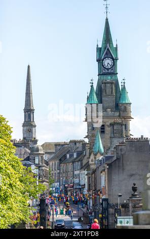 Bridge Street Dunfermline an einem Sommertag Stockfoto