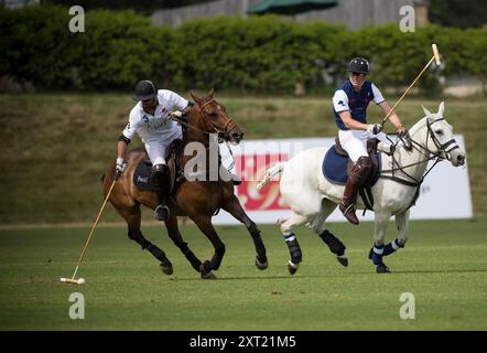 Polo-Action im Beaufort Polo Club. Stockfoto