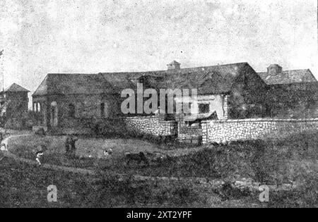 The Lion's Cage: Das alte Haus in Longwood, St. Helena, in dem Napoleon lebte und starb, 1909. "Als Napoleon am 17. Oktober 1815 in St. Helena ankam, verbrachte er eine Nacht in Jamestown... dann ließ er sich in einem kleinen Häuschen namens 'The Briars' nieder... am 10. Dezember 1815 konnte er nach Longwood ziehen, fand sich aber auf extrem begrenzte Grenzen beschränkt. die er nur dann überqueren konnte, wenn er von einem englischen Offizier begleitet wurde." Aus Illustrated London News, 1909. Stockfoto