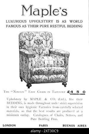 Die luxuriösen Polstermöbel von Maple sind so weltberühmt wie ihre reine, erholsame Bettwäsche, 1909. „DER „NORTON“ SESSEL mit WANDTEPPICH &#xa3;450 - Polsterung von MAPLE &amp; CO. (Ltd.) wird wie die BETTWÄSCHE durchgehend unter strenger Aufsicht in den eigenen hygienischen Fabriken aus sorgfältig ausgewählten Materialien hergestellt, sodass die besten Ergebnisse mit minimalem Aufwand erzielt werden. Kataloge mit Stühlen, Sesseln und reinem Bettzeug kostenlos. LONDON - PARIS - BUENOS AIRES". Aus Illustrated London News, 1909. Stockfoto