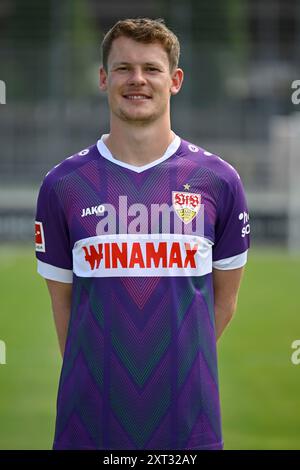 Torwart Alexander Nuebel VfB Stuttgart (33) DIE VFB STUTTGART FOTOTERMIN 13.08.2024 DFL-VORSCHRIFTEN VERBIETEN DIE VERWENDUNG VON FOTOGRAFIEN ALS BILDSEQUENZEN UND/ODER QUASI-VIDEO Stockfoto