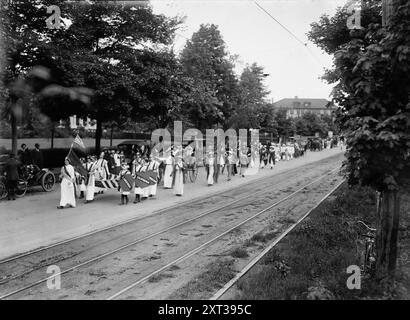 Wahlrechtswettbewerb - Long Island, 1913. Shows Suffrage-Wettbewerb und Parade von Mineola nach Hempstead, Long Island, New York, 24. Mai 1913. Stockfoto