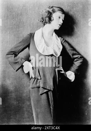 Constance Talmadge, zwischen 1915 und 1920. Zeigt die US-amerikanische Stummfilmstar Constance Alice Talmadge (1898–1973). Stockfoto