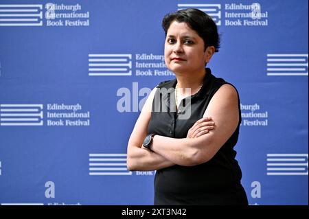 Edinburgh, Schottland, Großbritannien. August 2024. Edinburgh International Book Festival: Shami Chakrabarti, Baroness Chakrabarti, beim offiziellen Fotobesuch. Quelle: Craig Brown/Alamy Live News Stockfoto