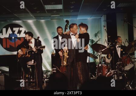 Dee Dee Bridgewater und Clark Terry, Jazz Inn Party, Nordwijk, Niederlande, 1989. Stockfoto