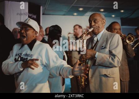 Benny Carter and the Nicholas Brothers, Jazz Inn Party All Star Big Band, Nordwijk, Niederlande, 1989. Stockfoto