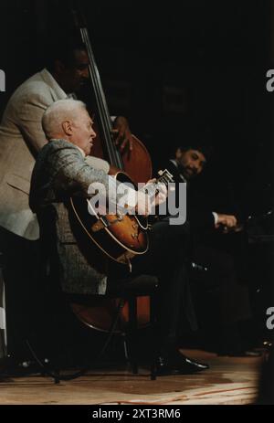 Herb Ellis und Ray Brown, 1990. Stockfoto