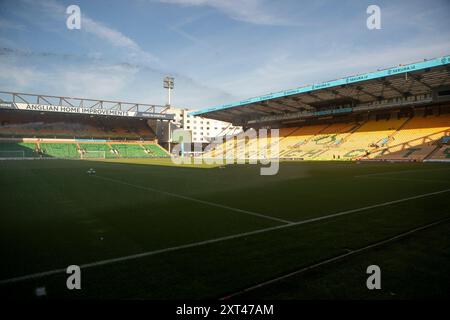 Eine allgemeine Ansicht des Norwich City Football Club vor dem Carabao Cup Spiel zwischen Norwich City und Stevenage in der Carrow Road, Norwich am Dienstag, den 13. August 2024. (Foto: David Watts | MI News) Credit: MI News & Sport /Alamy Live News Stockfoto