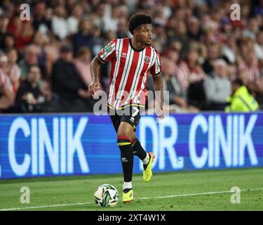 Sheffield, Großbritannien. August 2024. Rhian Brewster von Sheffield United bricht mit dem Ball während des Carabao Cup-Spiels Sheffield United gegen Wrexham in der Bramall Lane, Sheffield, Vereinigtes Königreich, 13. August 2024 (Foto: Mark Cosgrove/News Images) in Sheffield, Vereinigtes Königreich am 13. August 2024. (Foto: Mark Cosgrove/News Images/SIPA USA) Credit: SIPA USA/Alamy Live News Stockfoto