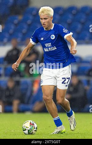 Cardiff, Großbritannien. August 2024. Rubin Colwill von Cardiff City in Aktion. Spiel der 1. Runde des Carabao Cup EFL Cup, Cardiff City gegen Bristol Rovers im Cardiff City Stadium in Cardiff, Wales am Dienstag, den 13. August 2024. Dieses Bild darf nur für redaktionelle Zwecke verwendet werden. Nur redaktionelle Verwendung, Bild von Lewis Mitchell/Andrew Orchard Sportfotografie/Alamy Live News Credit: Andrew Orchard Sportfotografie/Alamy Live News Stockfoto