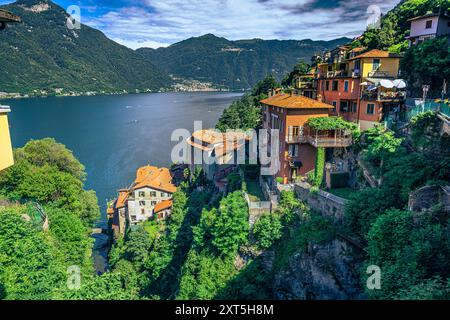 Die mittelalterliche Küstenstadt Nesso im Comer See, Italien Stockfoto