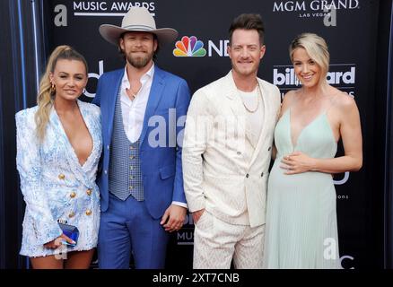 Brittney Marie Cole, Brian Kelley und Tyler Hubbard von Florida Georgia Line und Hayley Stommel bei den Billboard Music Awards 2019, die am 1. Mai 2019 in der MGM Grand Garden Arena in Las Vegas, USA, stattfanden. Stockfoto