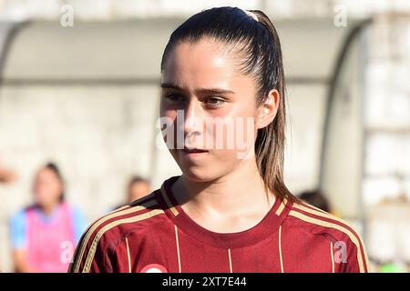 Cisterna Di Latina, Italien. August 2024. Giulia Dragoni von AS Roma wurde während des Freundschaftsspiels zwischen Roma-Frauen und Napoli-Frauen im Domenico-Bartolani-Stadion gesehen. Endergebnis Roma Women 1: 0 Napoli Women (Foto: Mattia Vian/SOPA Images/SIPA USA) Credit: SIPA USA/Alamy Live News Stockfoto