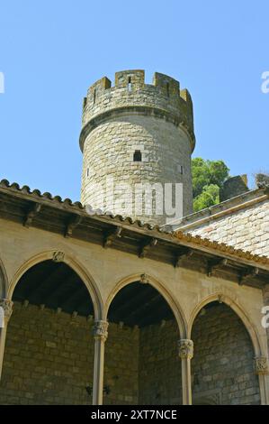 Das Schloss Santa Florentina, Schauplatz der Dreharbeiten der Serie Game of Thrones in Staffel 6, befindet sich in Canet de Mar, Katalonien, Spanien. Stockfoto