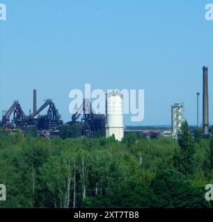 Blastöfen in Eisenhuttenstadt, 2024, wo neue Technologien Wasserstoff und direkte Reduktion die Produktion revolutionieren werden. Stockfoto