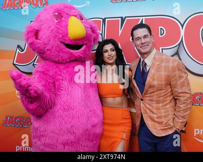 Los Angeles, USA. August 2024. (L-R) Shay Shariatzadeh und John Cena beim Amazon MGM Studios JACKPOT Los Angeles Premiere im TCL Chinese Theatre in Hollywood, KALIFORNIEN am Montag, ? Juni 2024. (Foto: Sthanlee B. Mirador/SIPA USA) Credit: SIPA USA/Alamy Live News Stockfoto