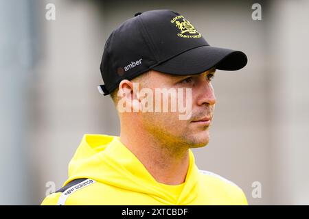 Bristol, Großbritannien, 14. August 2024. Curtis Campher in Gloucestershire während des Metro Bank One-Day Cup-Spiels zwischen Gloucestershire und Leicestershire. Quelle: Robbie Stephenson/Gloucestershire Cricket/Alamy Live News Stockfoto