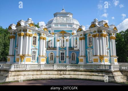 PUSCHKIN, RUSSLAND - 13. AUGUST 2024: Eremitage Pavillon im Katharinenpark. Zarskoje Selo. (St. Petersburg) Stockfoto