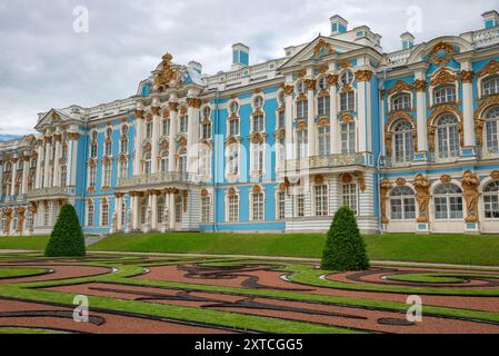 PUSCHKIN, RUSSLAND - 13. AUGUST 2024: Sommertag im Katharinenpark. Zarskoje Selo. (St. Petersburg) Stockfoto