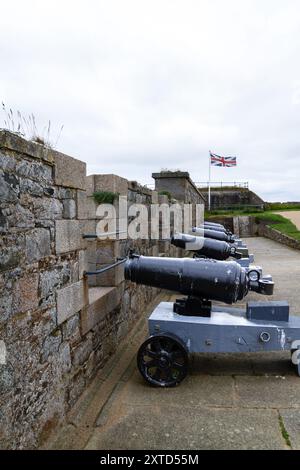 Kanonen in Elizabeth Castle vor der Küste von Jersey Stockfoto