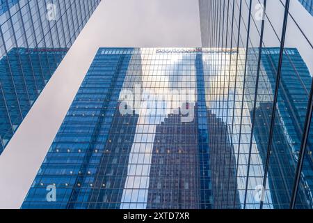 Abstrakte Architektur Scotiabank Tower Wolkenkratzer im Finanzviertel, Toronto, Kanada Stockfoto