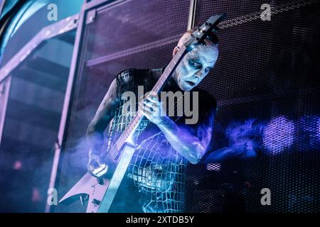 Nergal, auch bekannt als Adam Darski, tritt am 13. August 2024 mit Behemoth während der O Father, O Svmmer, O Tour bei Phänomen in Fontaneto D’agogna in Italien auf (Foto: Alberto Gandolfo/NurPhoto). Quelle: NurPhoto SRL/Alamy Live News Stockfoto