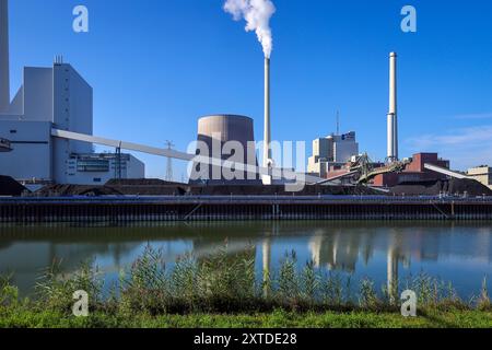 Karlsruhe, Baden-Württemberg, Deutschland - EnBW Rheinhafen-Dampfkraftwerk Karlsruhe. Das Rheinhafen-Dampfkraftwerk (RDK) wird von der Energie Baden-Wür betrieben Stockfoto