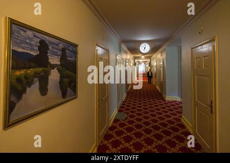 Das ehemalige Sanatorium Schatzalp ist heute ein Hotel. Thomas-Mann-Weg, Davos, Graubünden, Schweiz Stockfoto