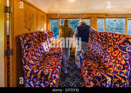 Alpine Classic Pullman Express auf der Route des Glacier Express, Graubünden, Schweiz Stockfoto