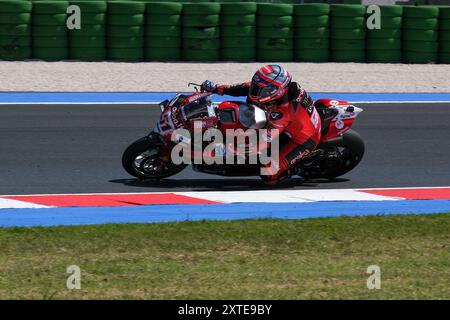 (51) Michele Pirro aus Italien von Aruba.it - Ducati Team, fährt Ducati Panigale V4R in Aktion während der FIM Motul Superbike World Championship - Runde Stockfoto