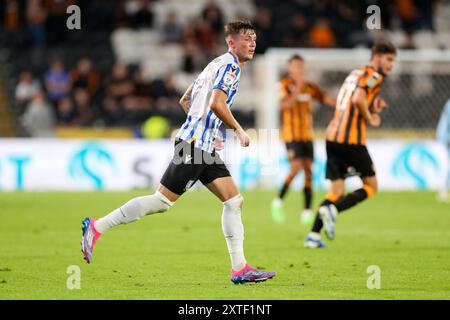 Charlie McNeill (17) beim Spiel Hull City FC gegen Sheffield Wednesday FC Carabao Cup Runde 1 im MKM Stadium, Hull, England, Großbritannien am 14. August 2024 Credit: Every Second Media/Alamy Live News Stockfoto