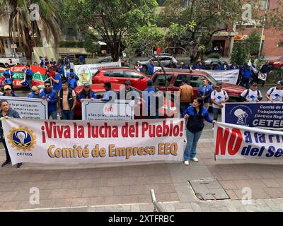 MARCHA TRABAJADORES ELECTRICOS Quito, Mittwoch, 14. August 2024 Elektroarbeiter sitzen im Energieministerium, gegen die Privatisierung des Sektors Fotos API Quito Pichincha Ecuador POL MARCHA TRABAJADORES ELECTRICOS e09d30dc124d98b4cbcaa3615d067df8 Copyright: XAPIx Stockfoto