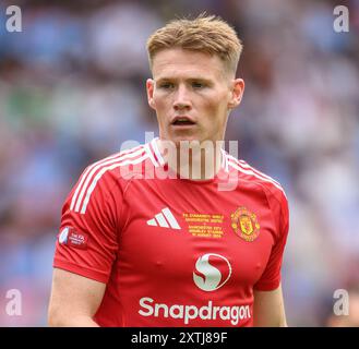 London, Großbritannien. August 2024 - Manchester City gegen Manchester United - Community Shield - Wembley Stadium. Scott McTominay von Manchester United in Aktion. Bildnachweis: Mark Pain / Alamy Live News Stockfoto