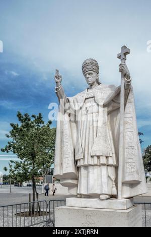 Heiligtum unserer Lieben Frau vom Rosenkranz von Fatima in Cova da Iria, Stadt Fatima, Portugal, eines der marianischen Heiligtümer der Welt, Europa. Stockfoto