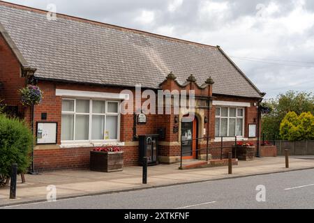 Langley Park, County Durham, Großbritannien. Das Miners' Institute - Gemeindehaus in der Québec Street in der Stadt Stockfoto