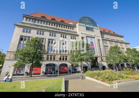 KaDeWe, Tauentzienstraße, Schöneberg, Berlin, Deutschland *** KaDeWe, Tauentzienstraße, Schöneberg, Berlin, Deutschland Stockfoto