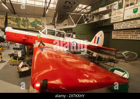 England, Kent, Thanet, Ramsgate, Manston, RAF Manston History Museum, Ausstellung historischer und Vintage-Flugzeuge Stockfoto