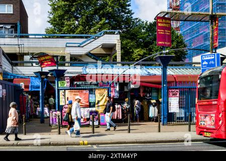 Kilburn Market, Kilburn High Road, Borough Of Brent, London, England, GROSSBRITANNIEN Stockfoto