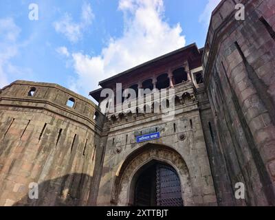 Pune, Maharashtra Indien, 15. August 2024, Shaniwar wada ist eine der wichtigsten Touristenattraktionen der Stadt Pune. Erbaut im Jahr 1732, war es der Sitz von Stockfoto