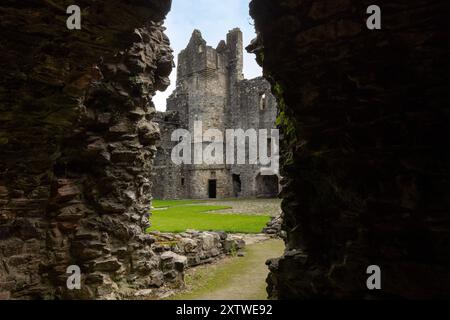 Balvenie Castle ist eine Burgruine nördlich von Dufftown in der Region Moray in Schottland. Stockfoto