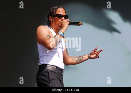 August 2024 London UK Lou Phelps Auftritt beim ALL Points East Festival im Victoria Park Stockfoto