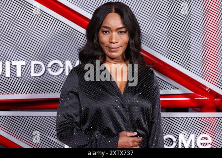 Inglewood, Usa. August 2024. INGLEWOOD, LOS ANGELES, KALIFORNIEN, USA - 15. AUGUST: Angela Bassett kommt bei der Eröffnung des Intuit Dome Grand Opening – Ribbon Cutting Ceremony and Red Carpet am 15. August 2024 im Intuit Dome in Inglewood, Los Angeles, Kalifornien, USA. (Foto: Xavier Collin/Image Press Agency) Credit: Image Press Agency/Alamy Live News Stockfoto